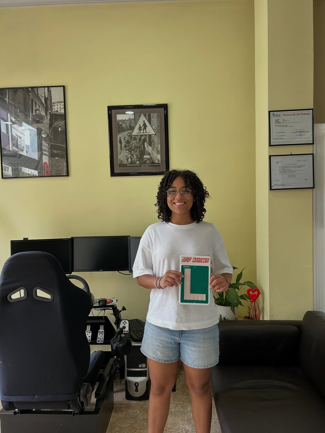 Aprobado examen conducir autoescuela Benissa