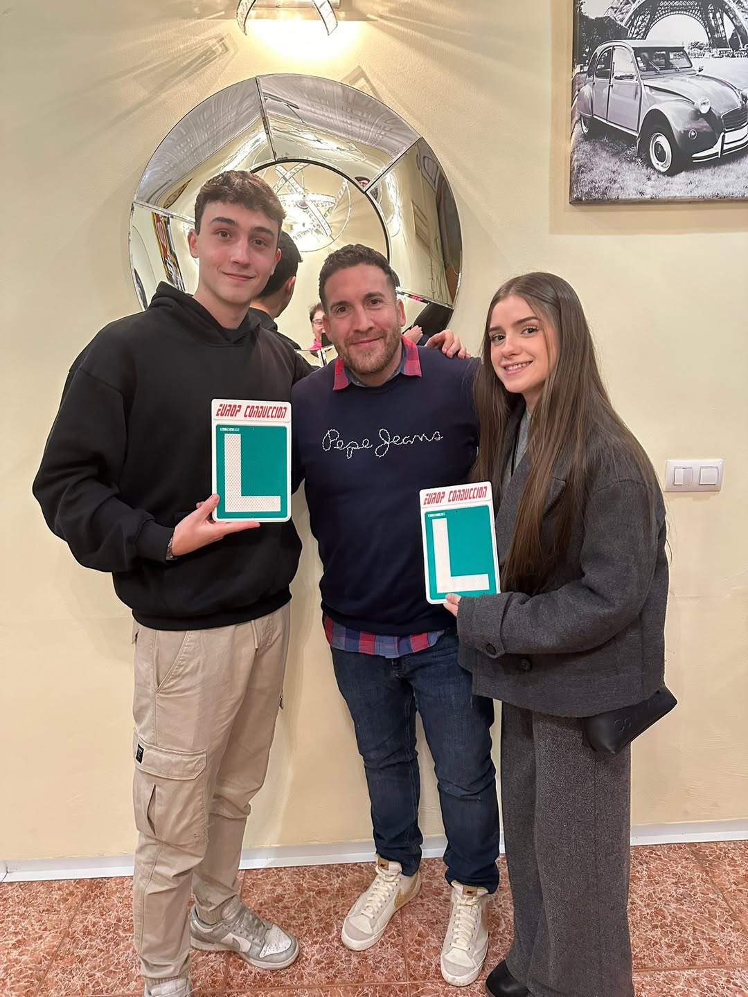 Alumna aprobada carnet conducir Benissa Alicante